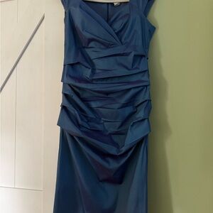 Signature by Sangria Ruched Blue Midi Dress